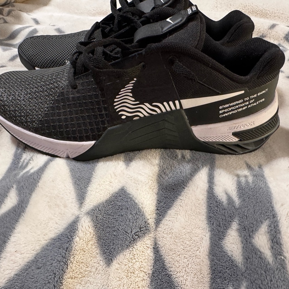 Nike Black and White Sneakers